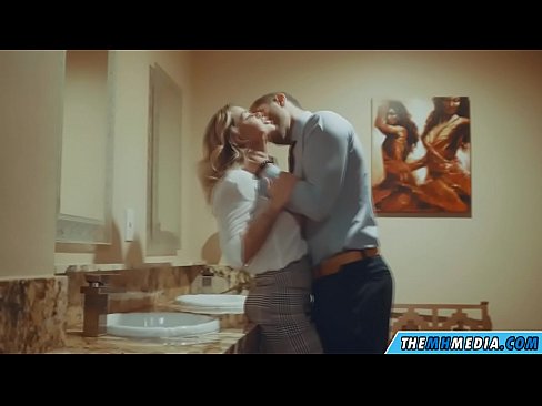 ❤️ Kad krūtiska blondīne pavedina tevi publiskā tualetē ️ Kaltais porno pie lv.psi-mass.ru